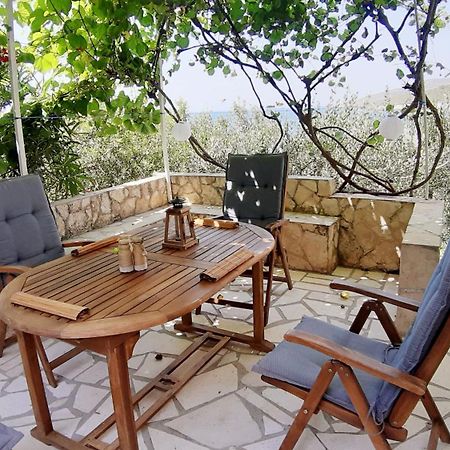 Apartments By The Sea Zavalatica, Korcula - 189 Екстер'єр фото