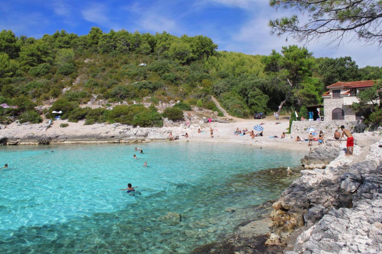 Apartments By The Sea Zavalatica, Korcula - 189 Екстер'єр фото